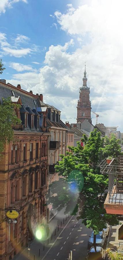 Sonniges Mit Balkon Im Herzen Mannheims *