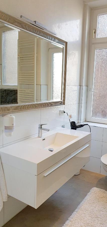 Sonniges Mit Balkon Im Herzen Mannheims Homestay Mannheim